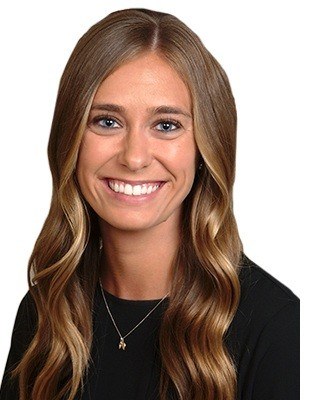 General dentist in New Lenox, Alyssa Stylski DDS
